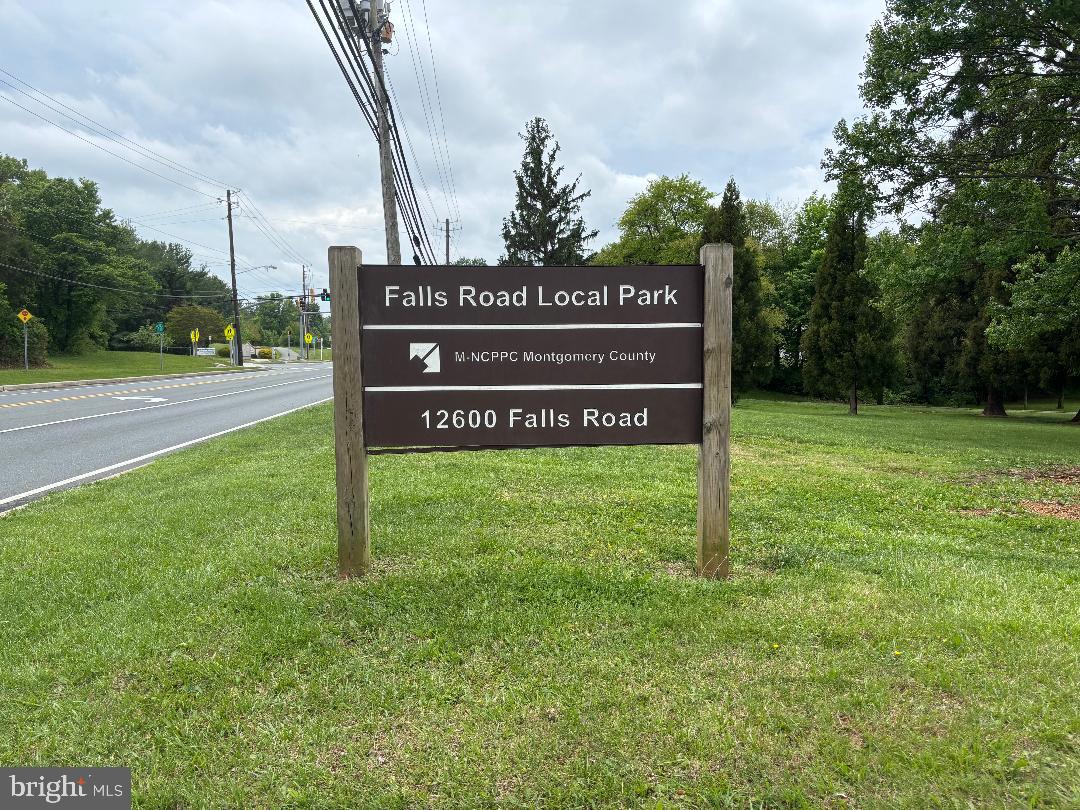 FOX HILLS WEST - Residential