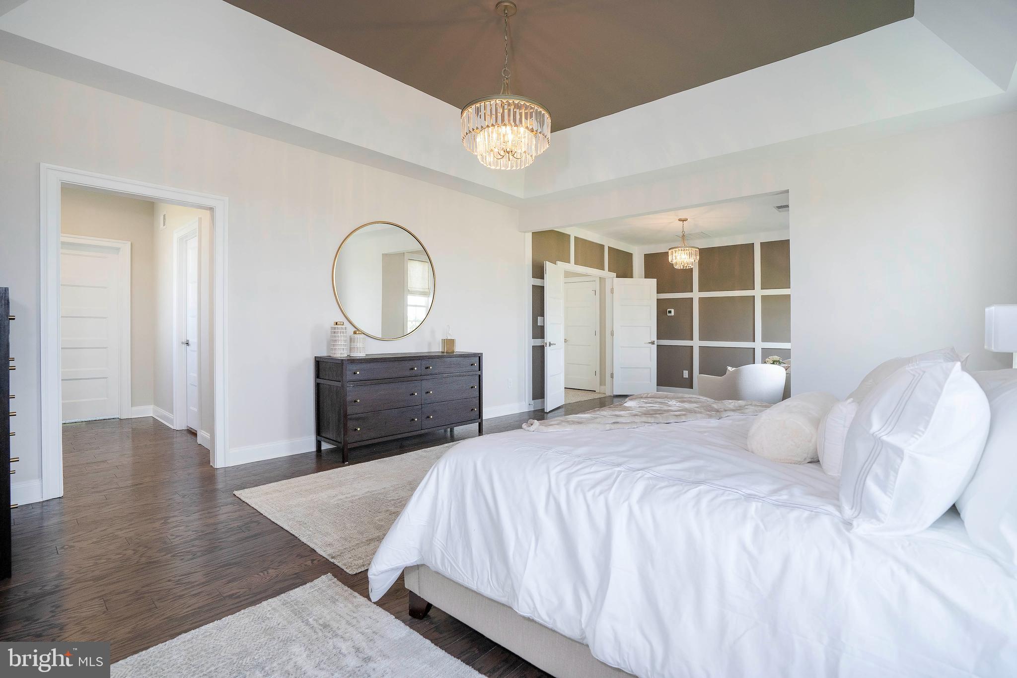 HIGHLANDS AT BACK CREEK - Residential