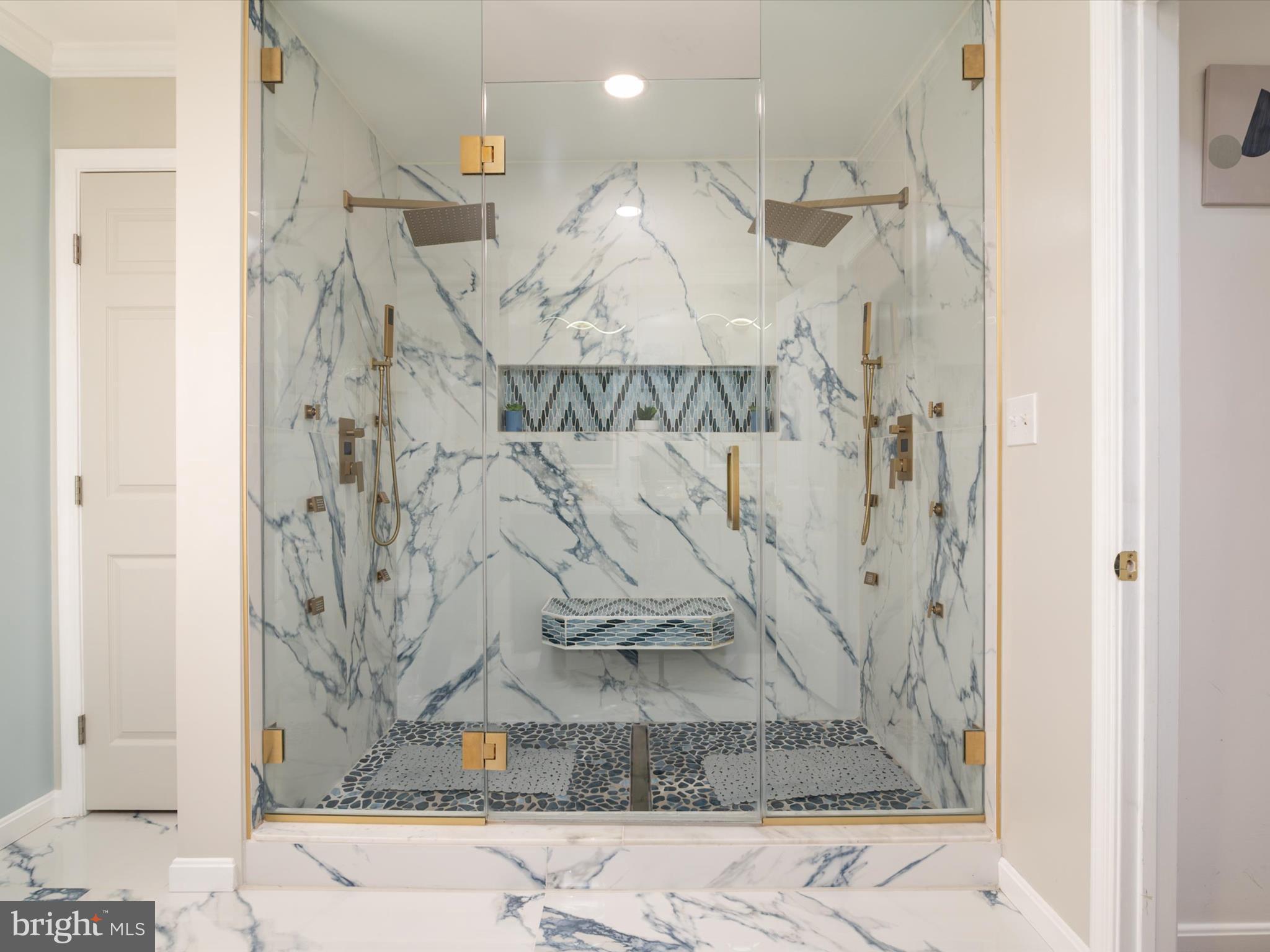 WATERVIEW - Residential