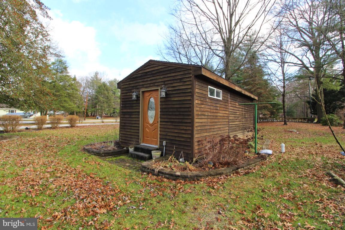 BOWLEYS QUARTERS - Residential