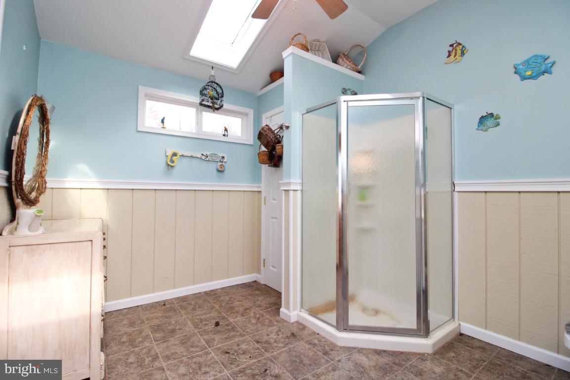 BOWLEYS QUARTERS - Residential