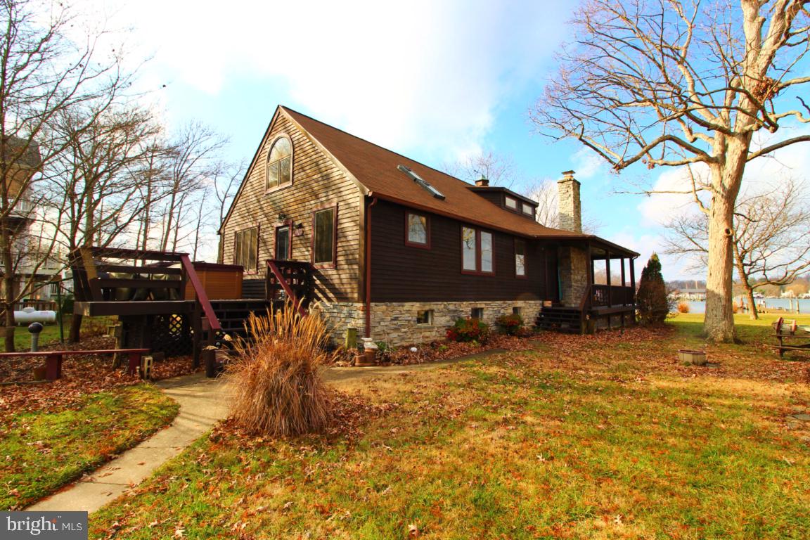 BOWLEYS QUARTERS - Residential