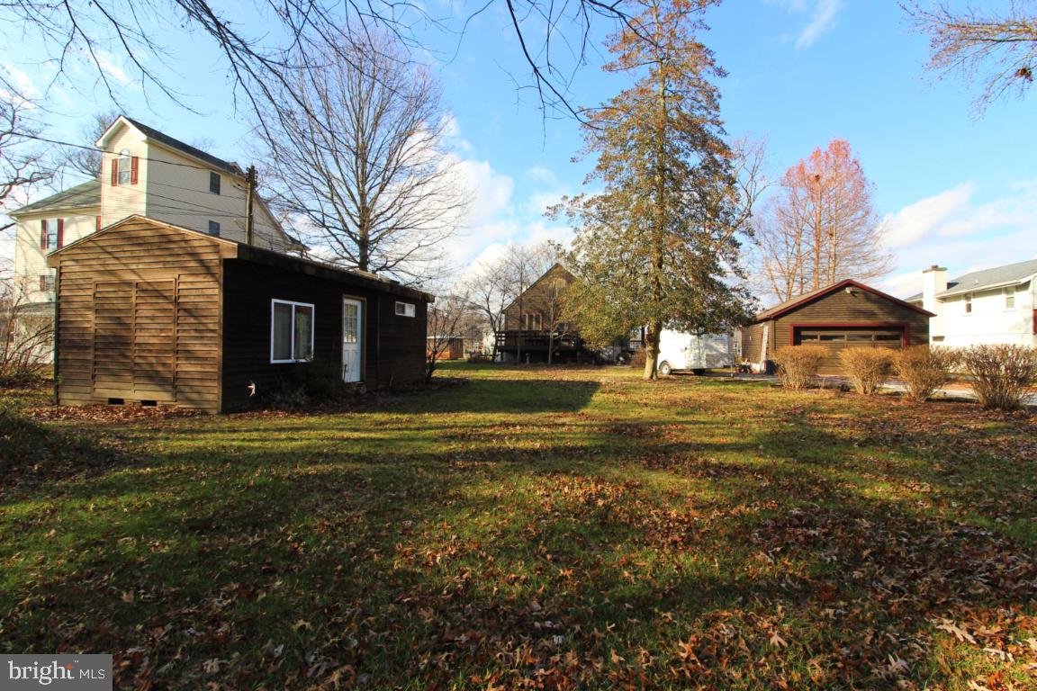 BOWLEYS QUARTERS - Residential