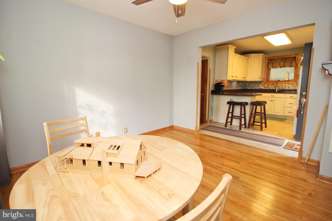 BOWLEYS QUARTERS - Residential