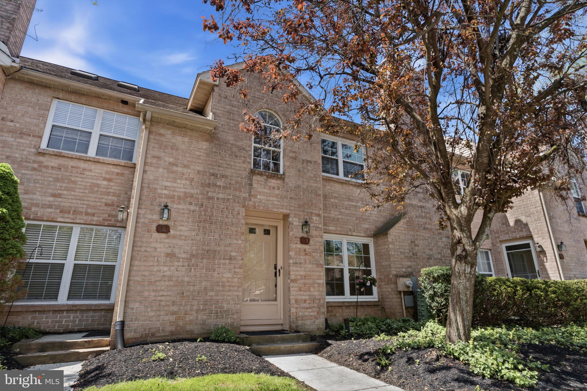 STIRLING CHASE - Residential