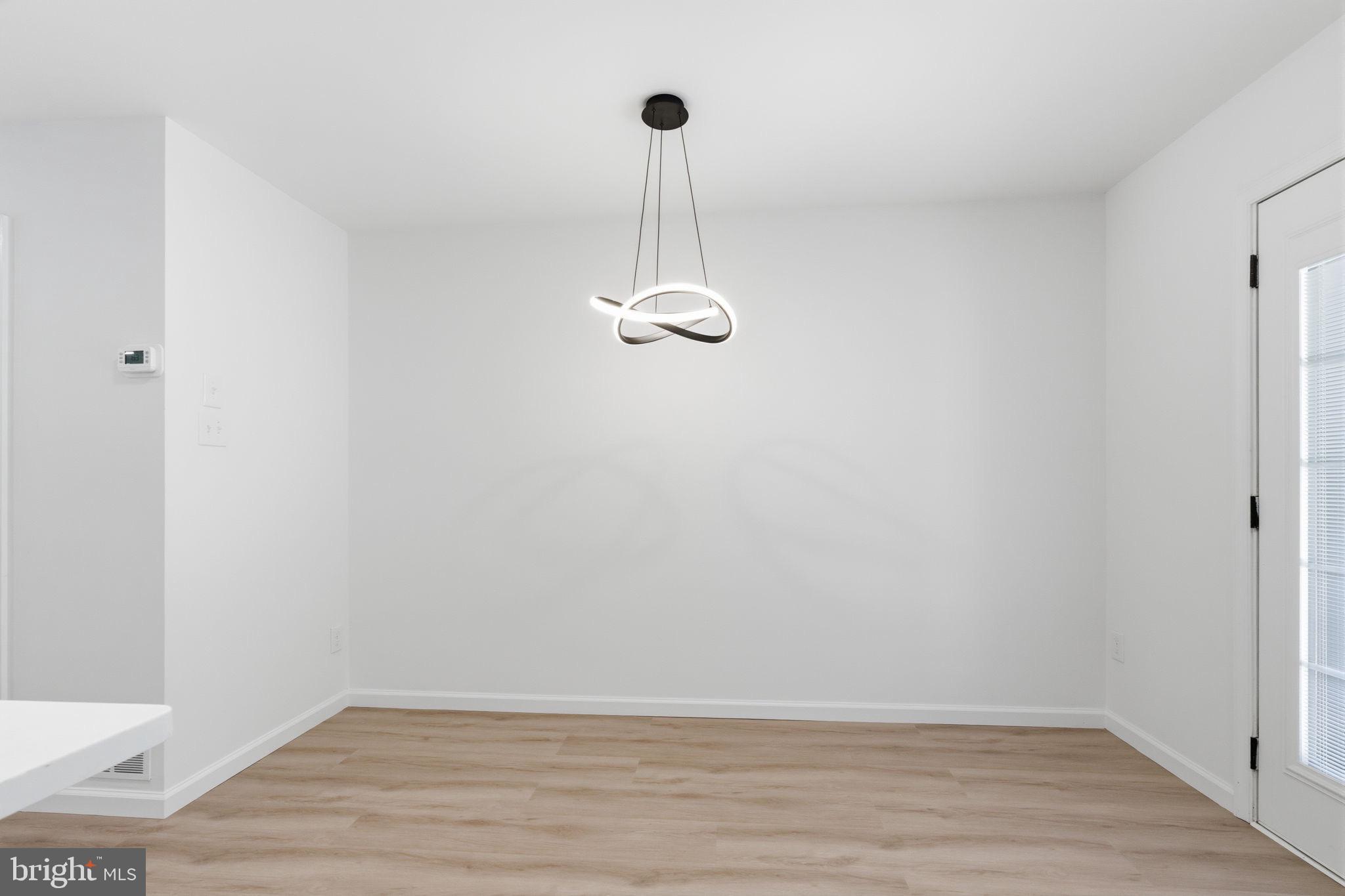 STIRLING CHASE - Residential