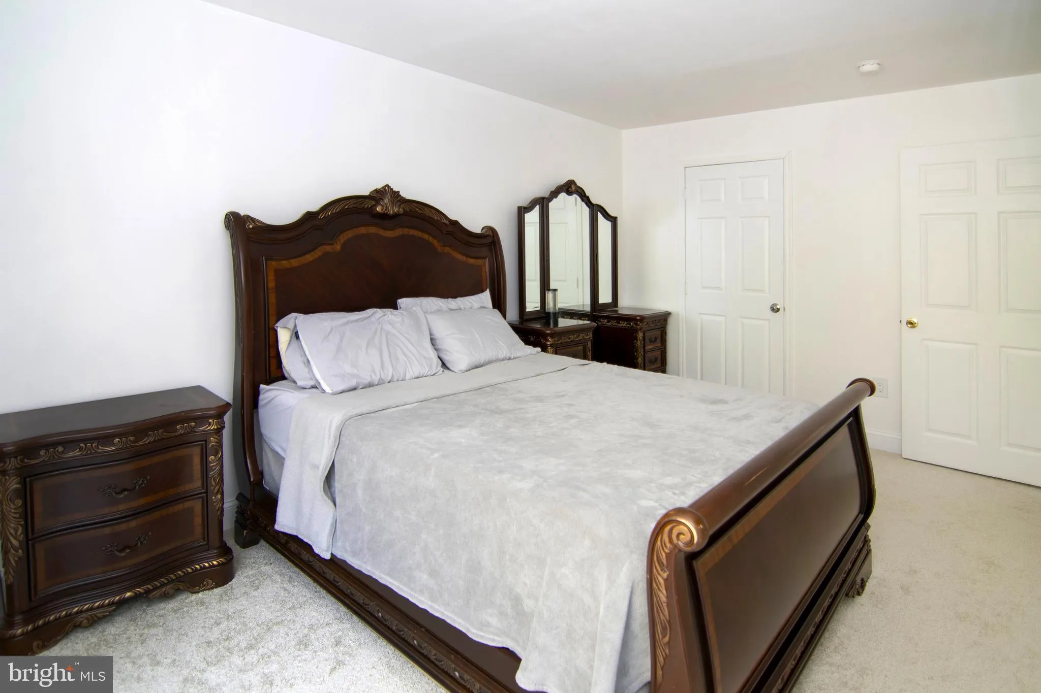 Runnemede, New Jersey 08078, United States, 4 Bedrooms Bedrooms, ,2 BathroomsBathrooms,Residential,Coming Soon,213967