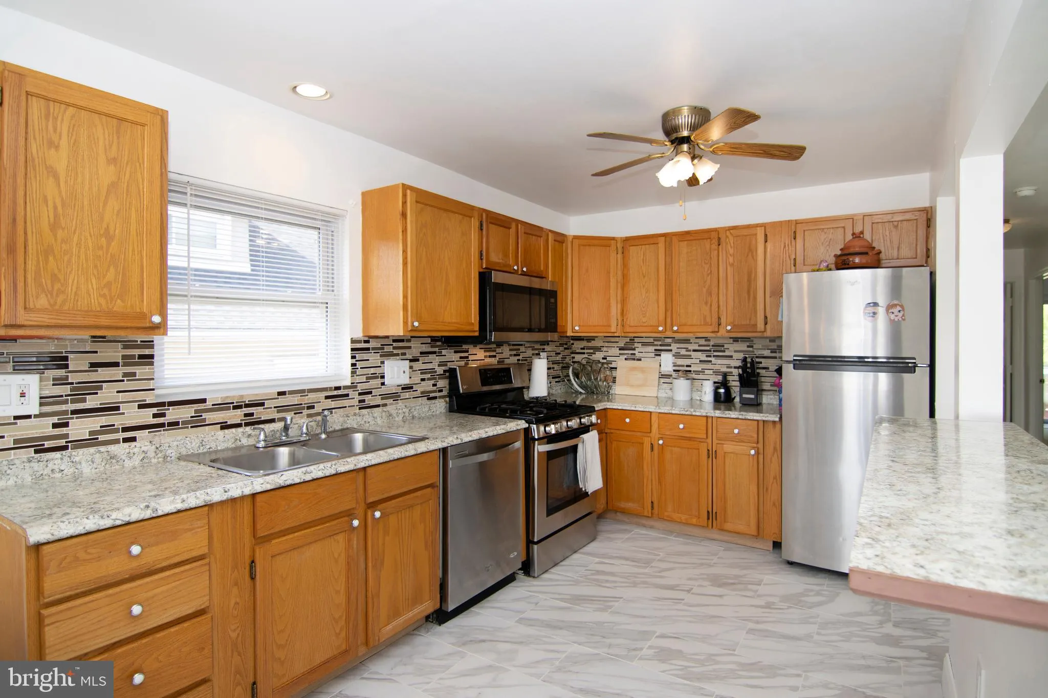 Runnemede, New Jersey 08078, United States, 4 Bedrooms Bedrooms, ,2 BathroomsBathrooms,Residential,Coming Soon,213967