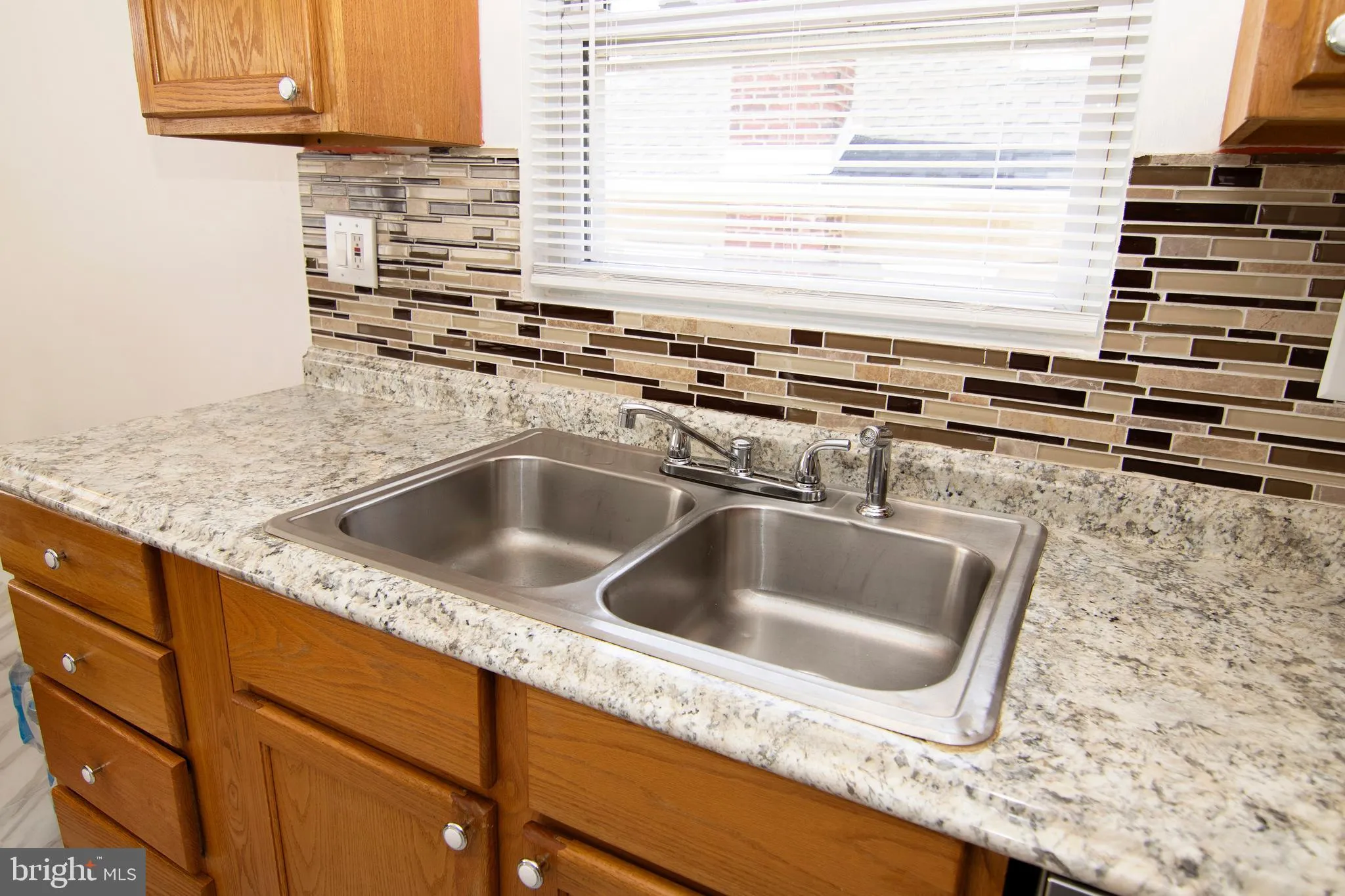 Runnemede, New Jersey 08078, United States, 4 Bedrooms Bedrooms, ,2 BathroomsBathrooms,Residential,Coming Soon,213967