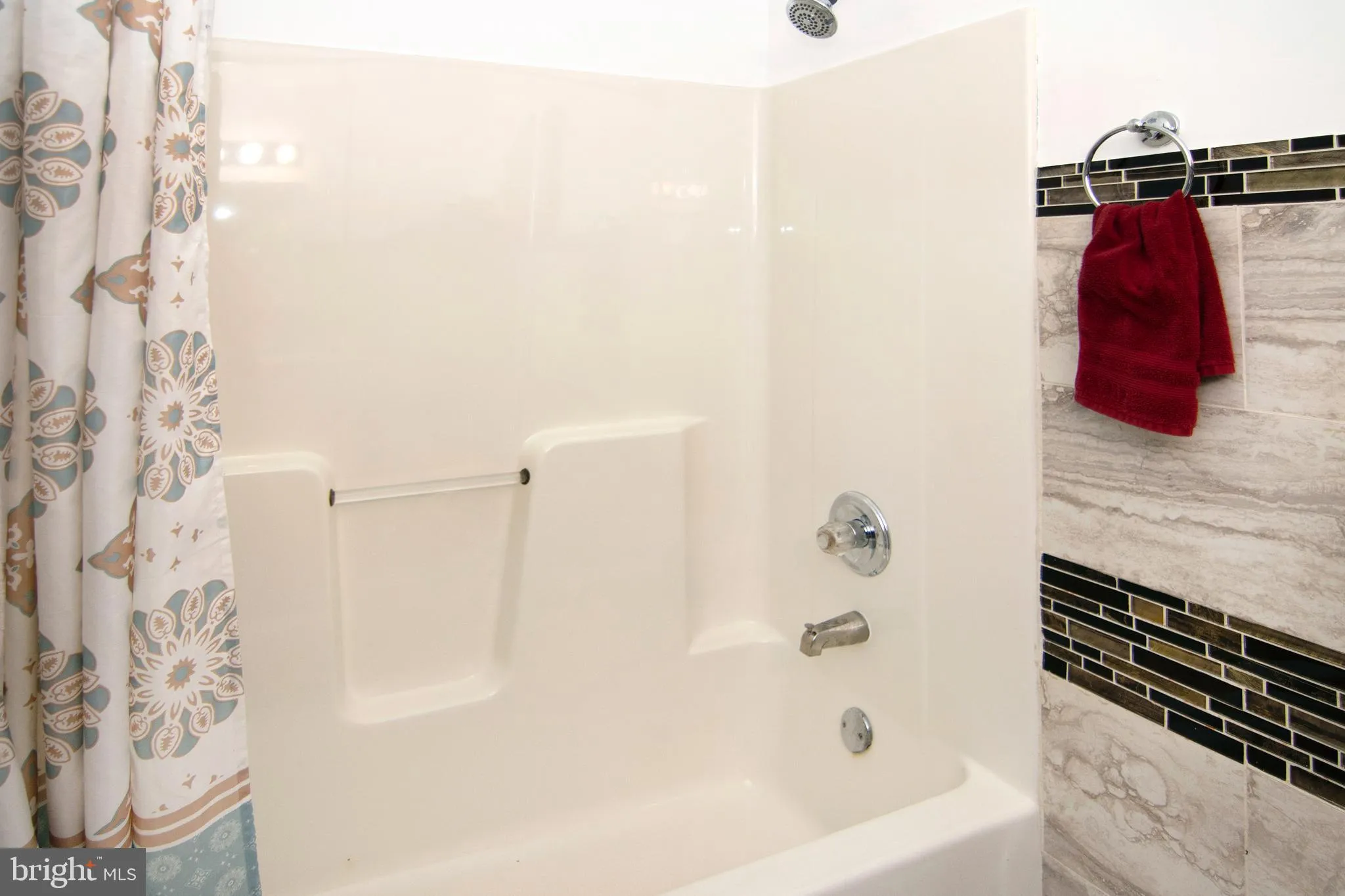 Runnemede, New Jersey 08078, United States, 4 Bedrooms Bedrooms, ,2 BathroomsBathrooms,Residential,Coming Soon,213967