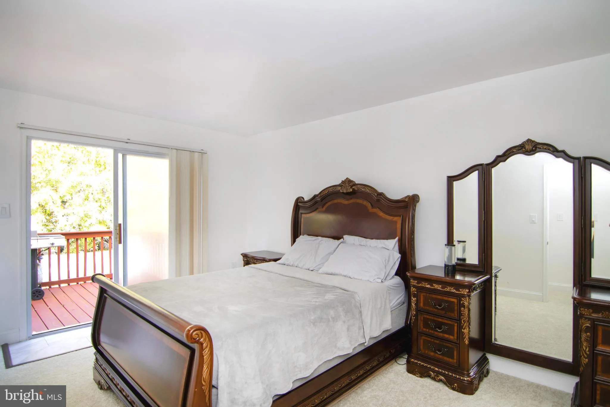 Runnemede, New Jersey 08078, United States, 4 Bedrooms Bedrooms, ,2 BathroomsBathrooms,Residential,Coming Soon,213967