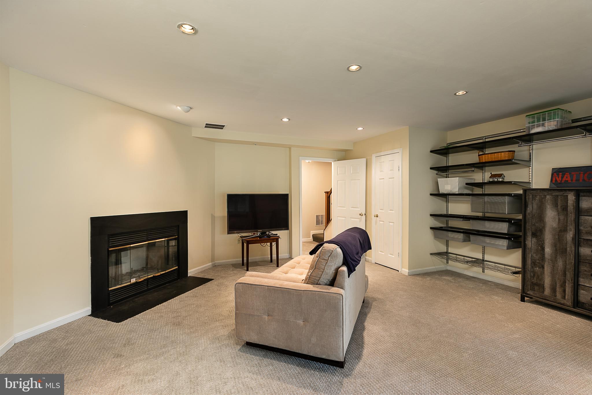 GERMANTOWN ESTATES - Residential