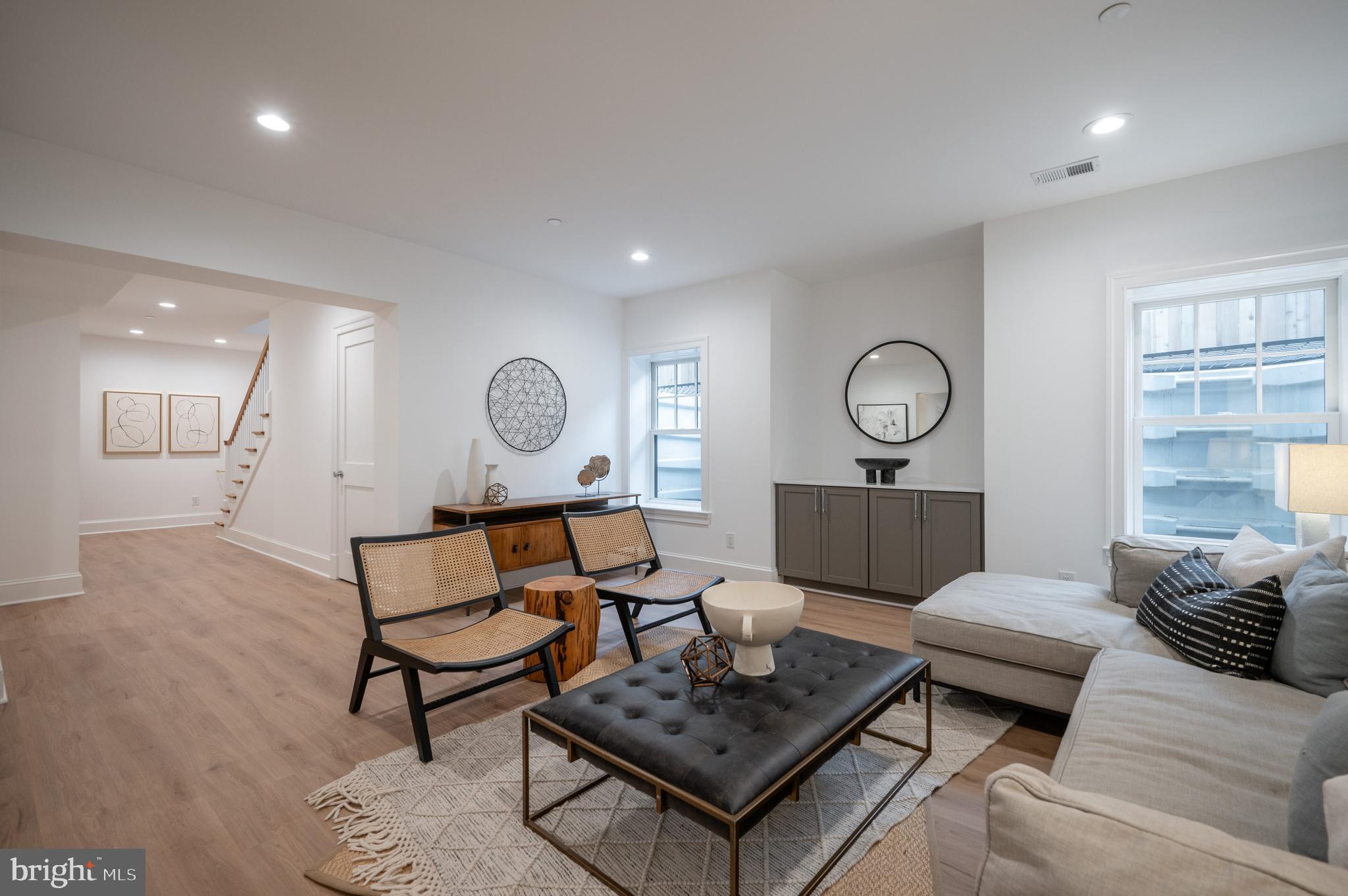 AMERICAN UNIVERSITY PARK - Residential