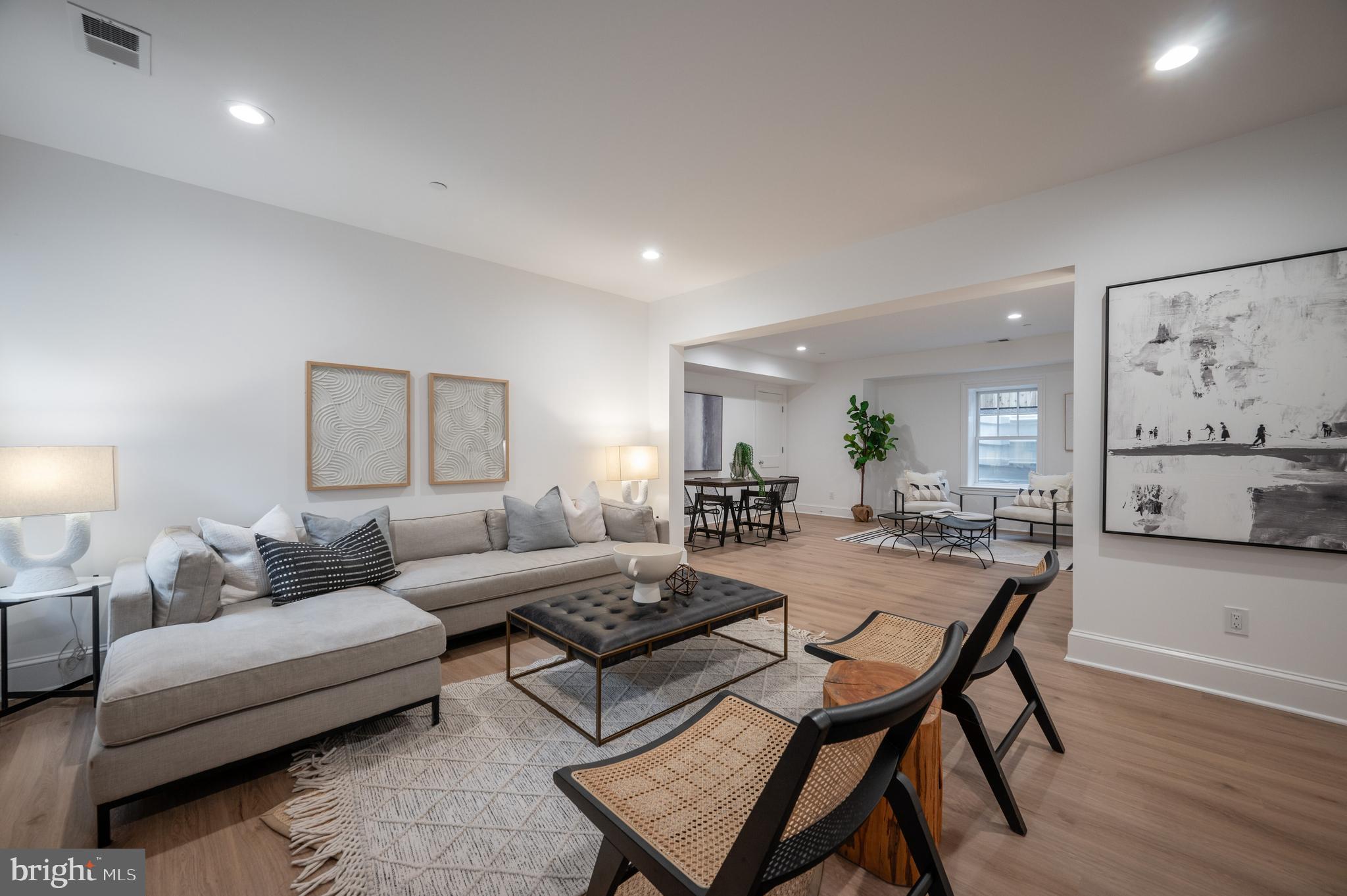 AMERICAN UNIVERSITY PARK - Residential