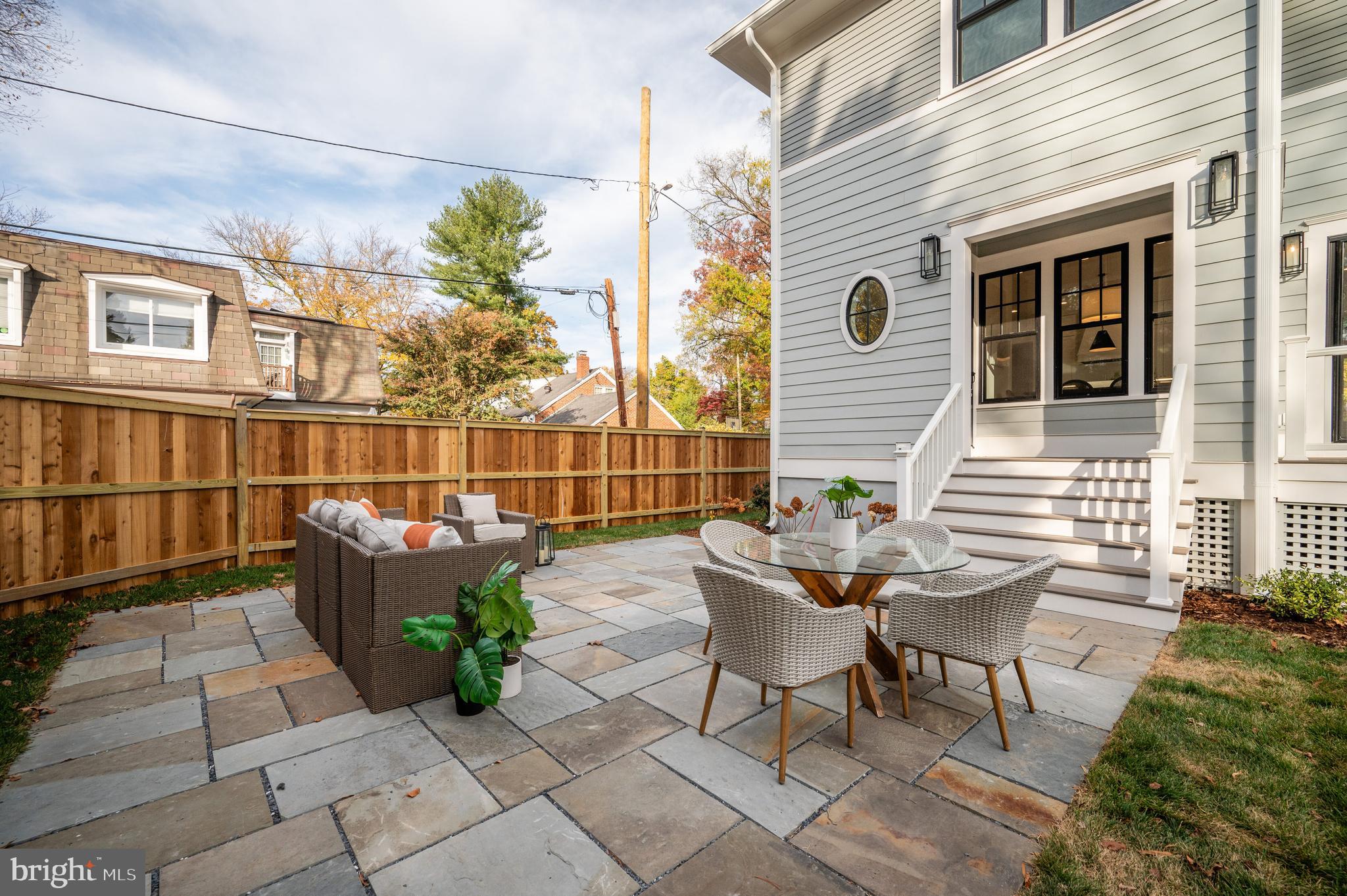 AMERICAN UNIVERSITY PARK - Residential