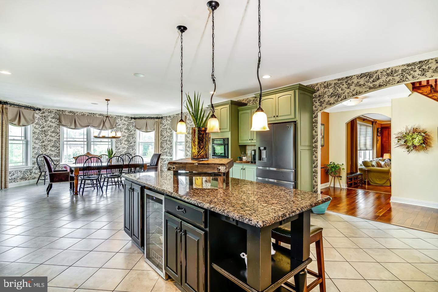 SQUIRES LEA - Residential