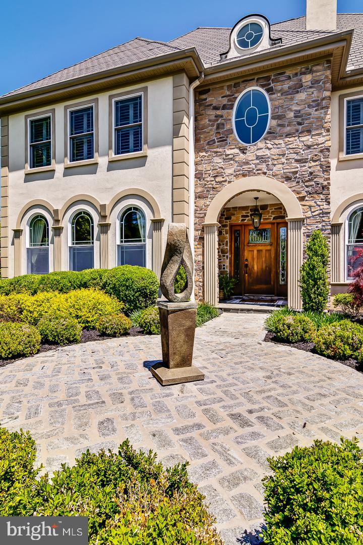 SQUIRES LEA - Residential