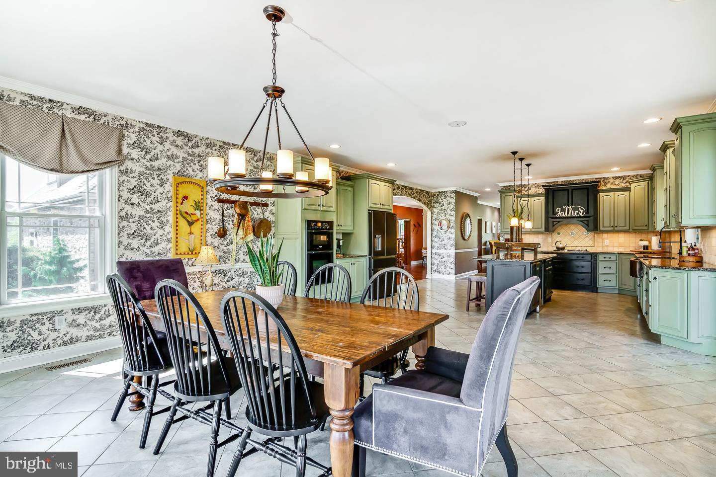 SQUIRES LEA - Residential