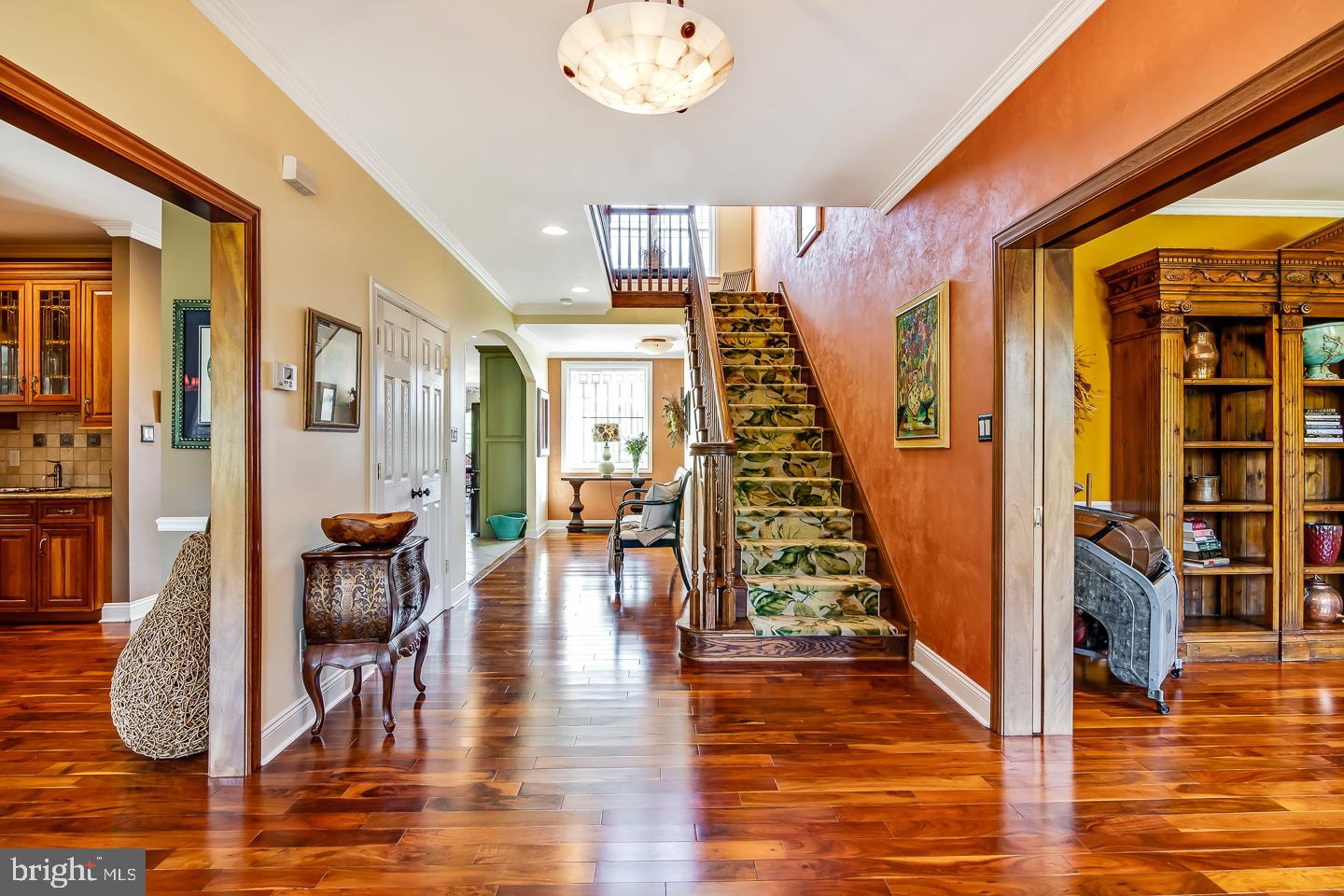 SQUIRES LEA - Residential