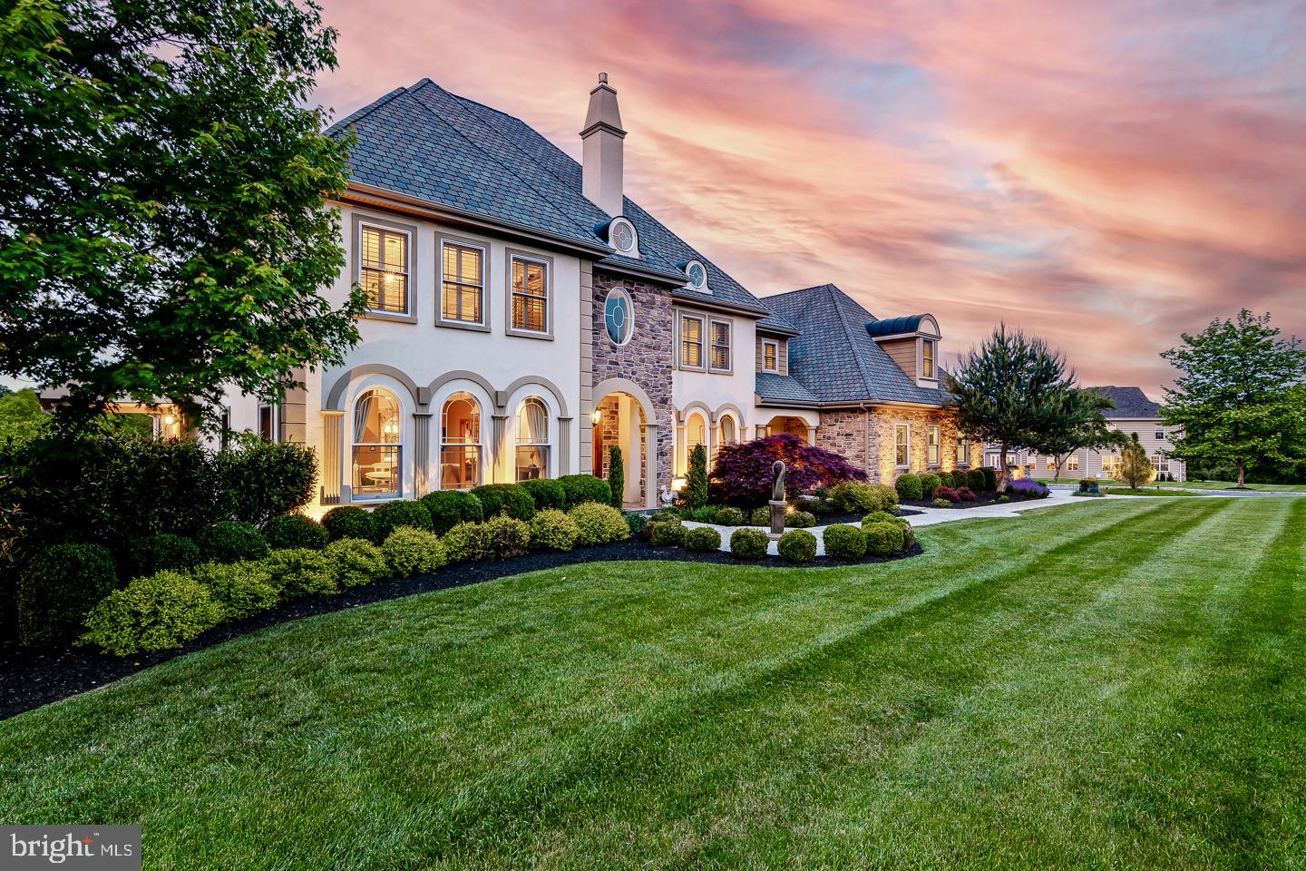 SQUIRES LEA - Residential