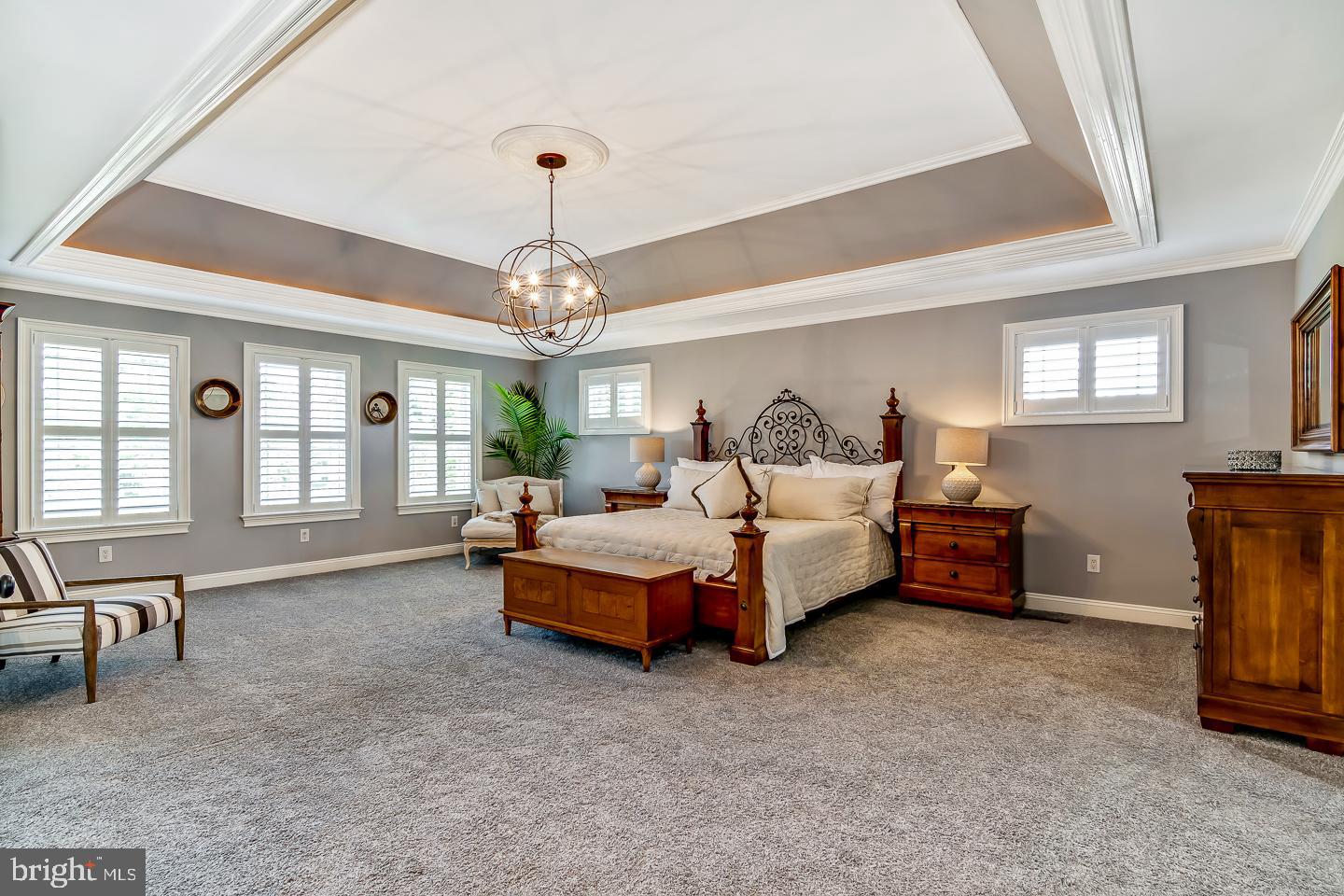 SQUIRES LEA - Residential