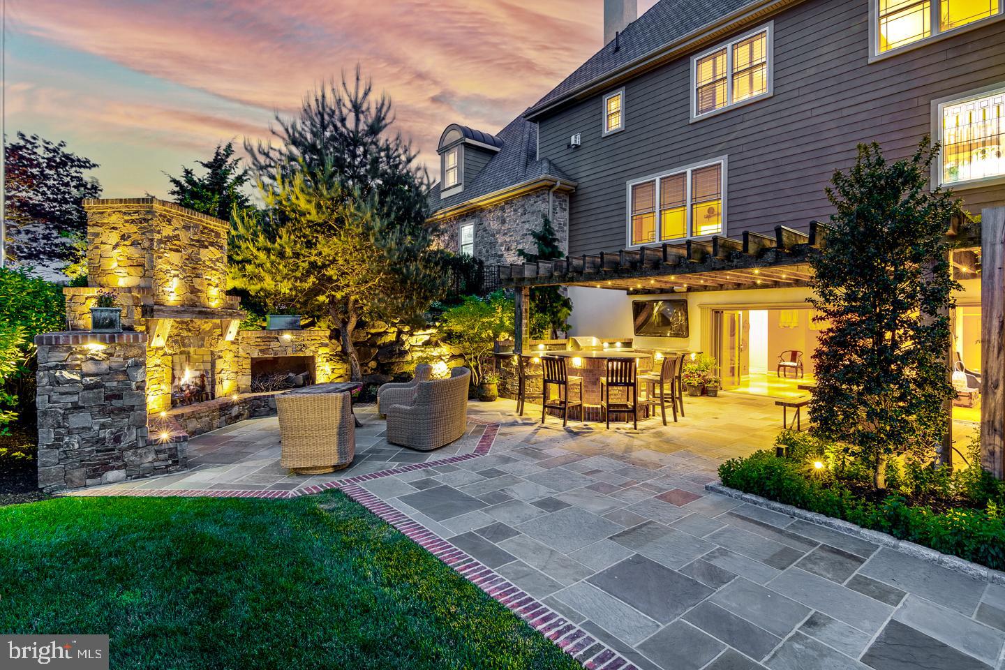 SQUIRES LEA - Residential