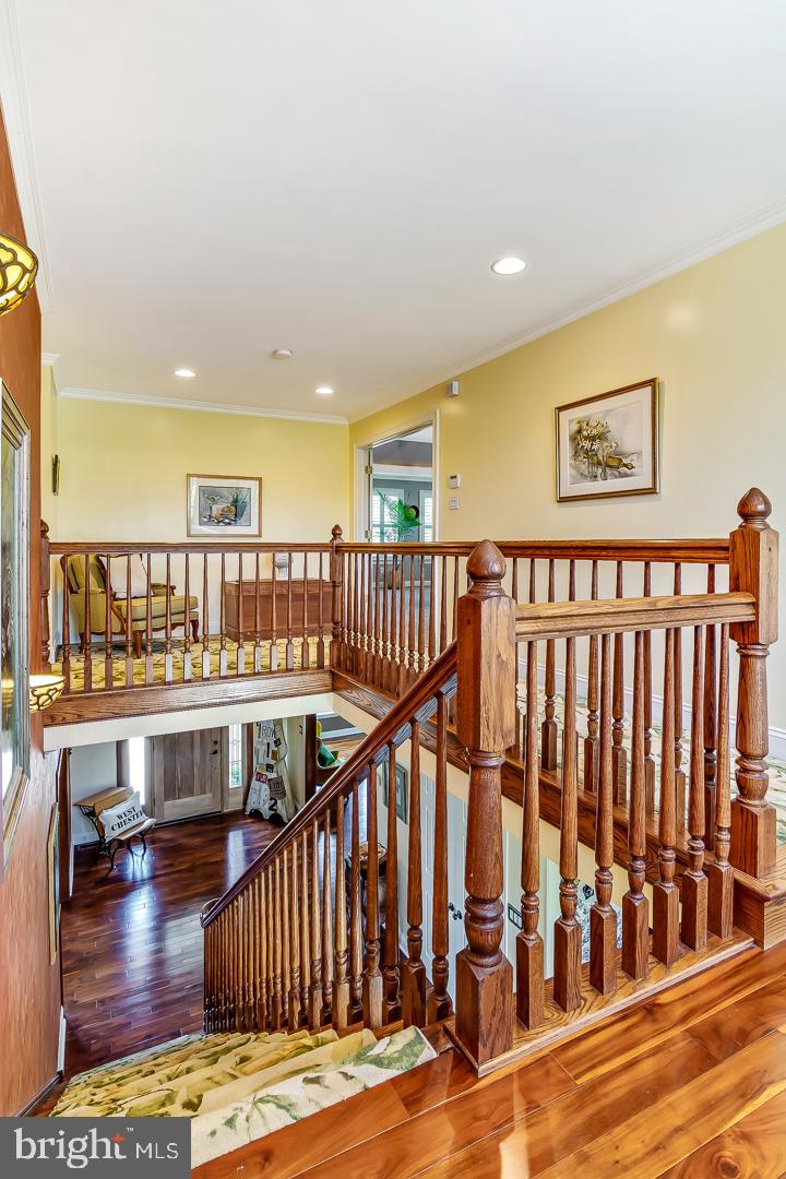 SQUIRES LEA - Residential