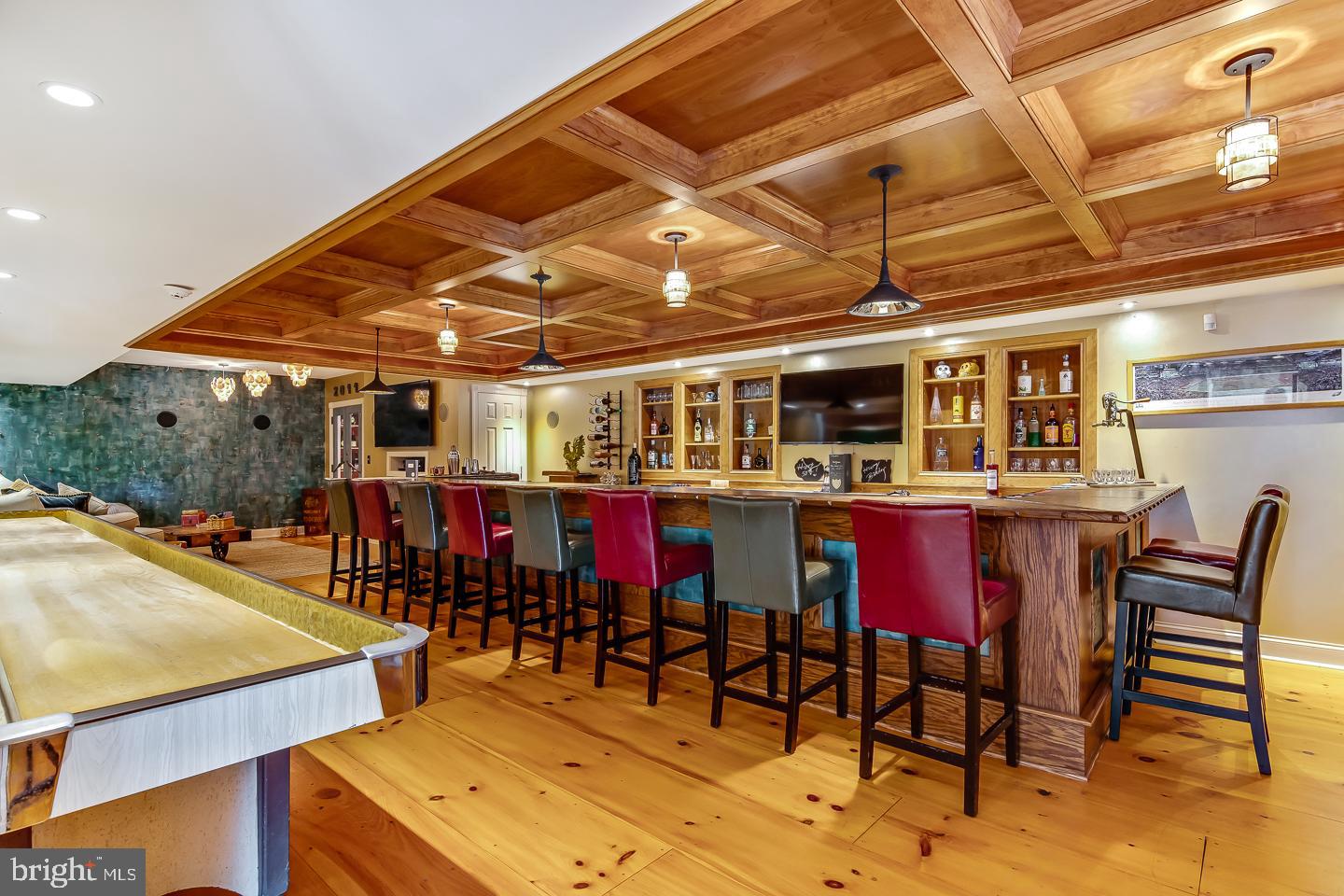 SQUIRES LEA - Residential