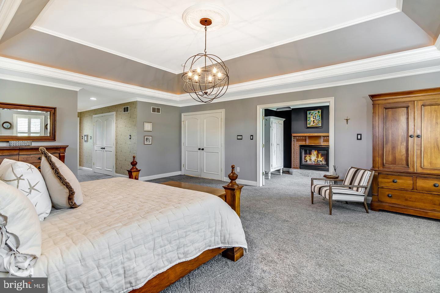 SQUIRES LEA - Residential