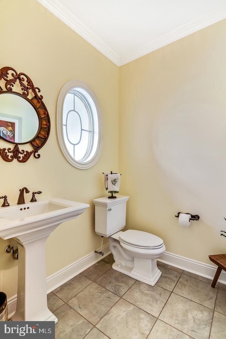 SQUIRES LEA - Residential