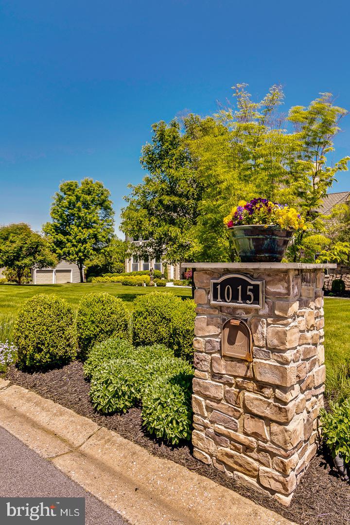 SQUIRES LEA - Residential