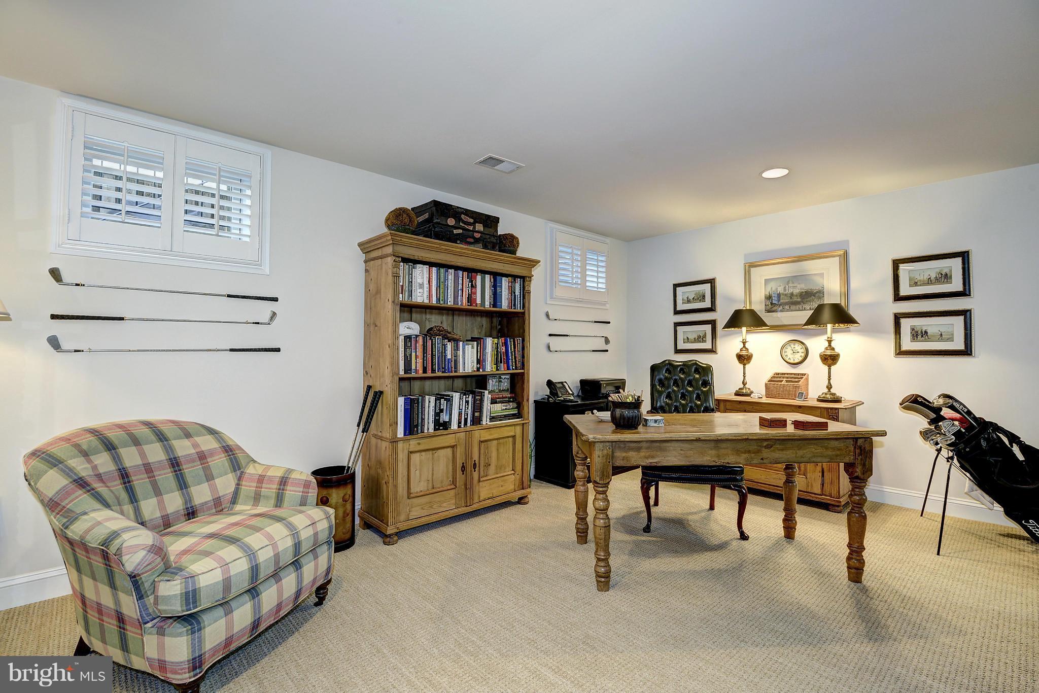 WEST MC LEAN - Residential