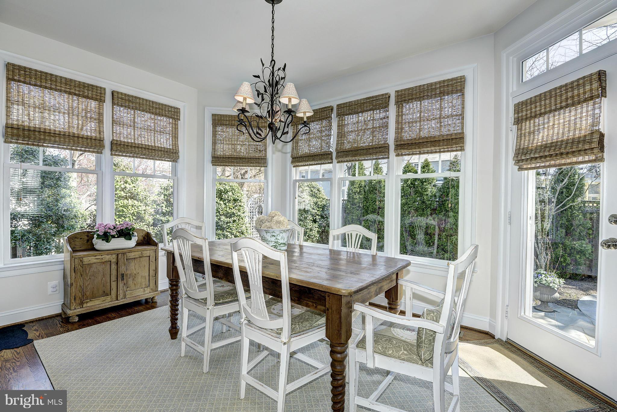 WEST MC LEAN - Residential