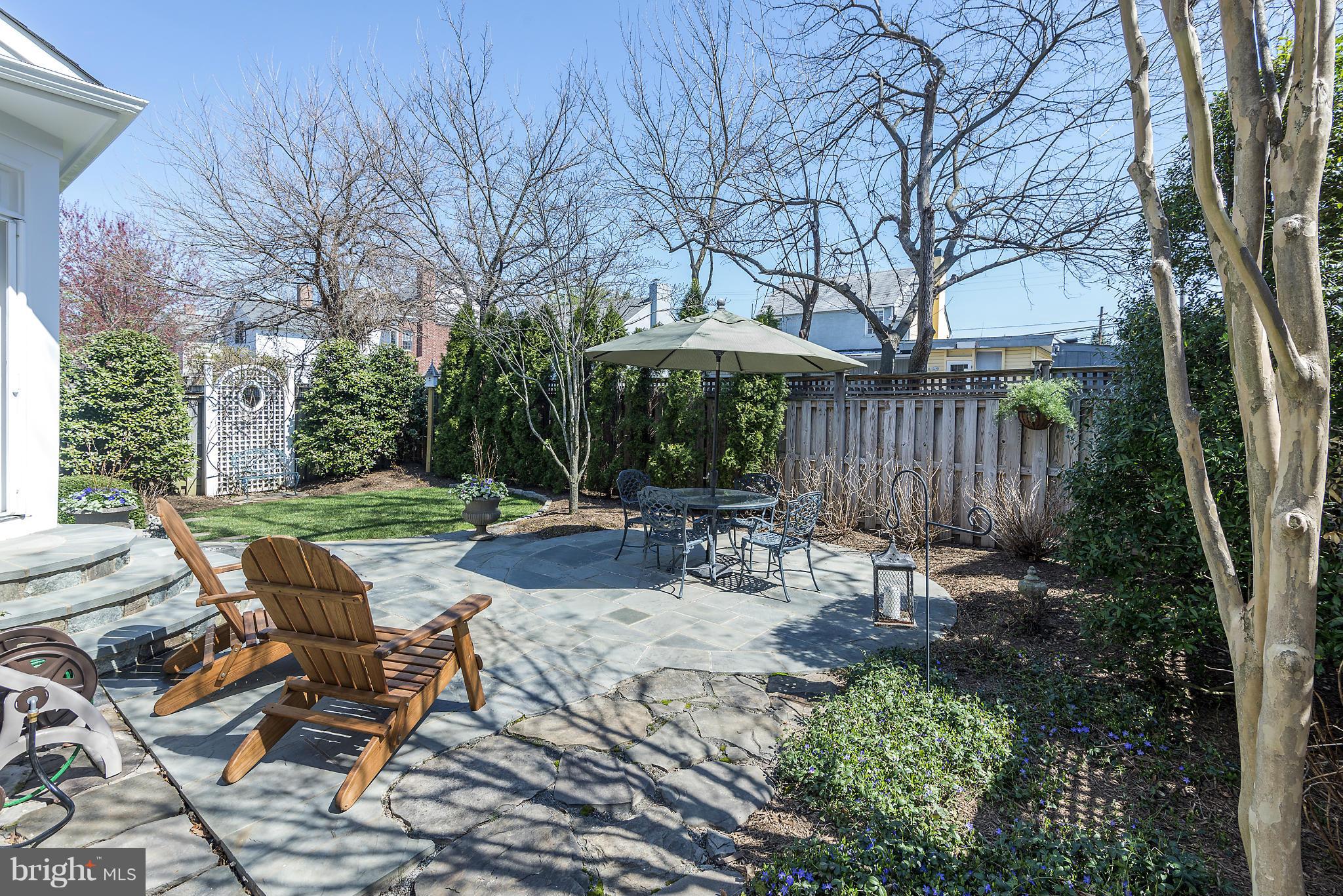 WEST MC LEAN - Residential