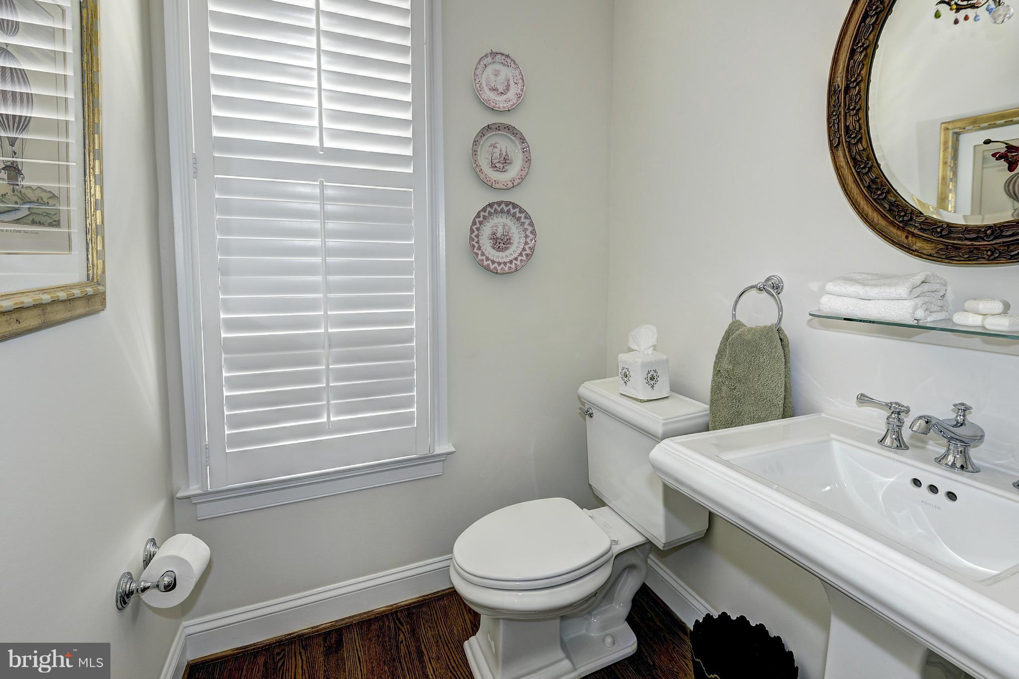 WEST MC LEAN - Residential