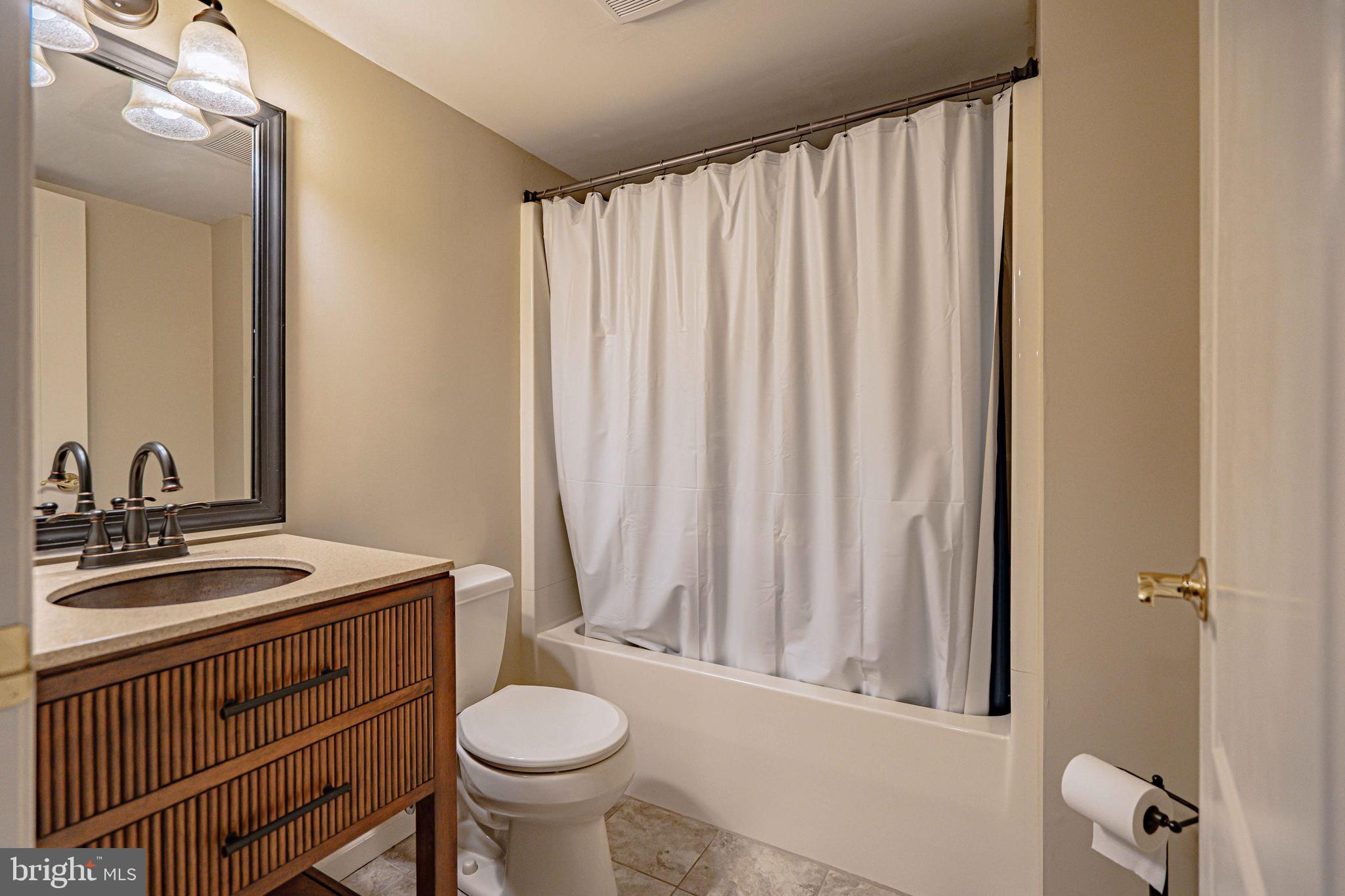 SAUCON CREEK ESTATES - Residential