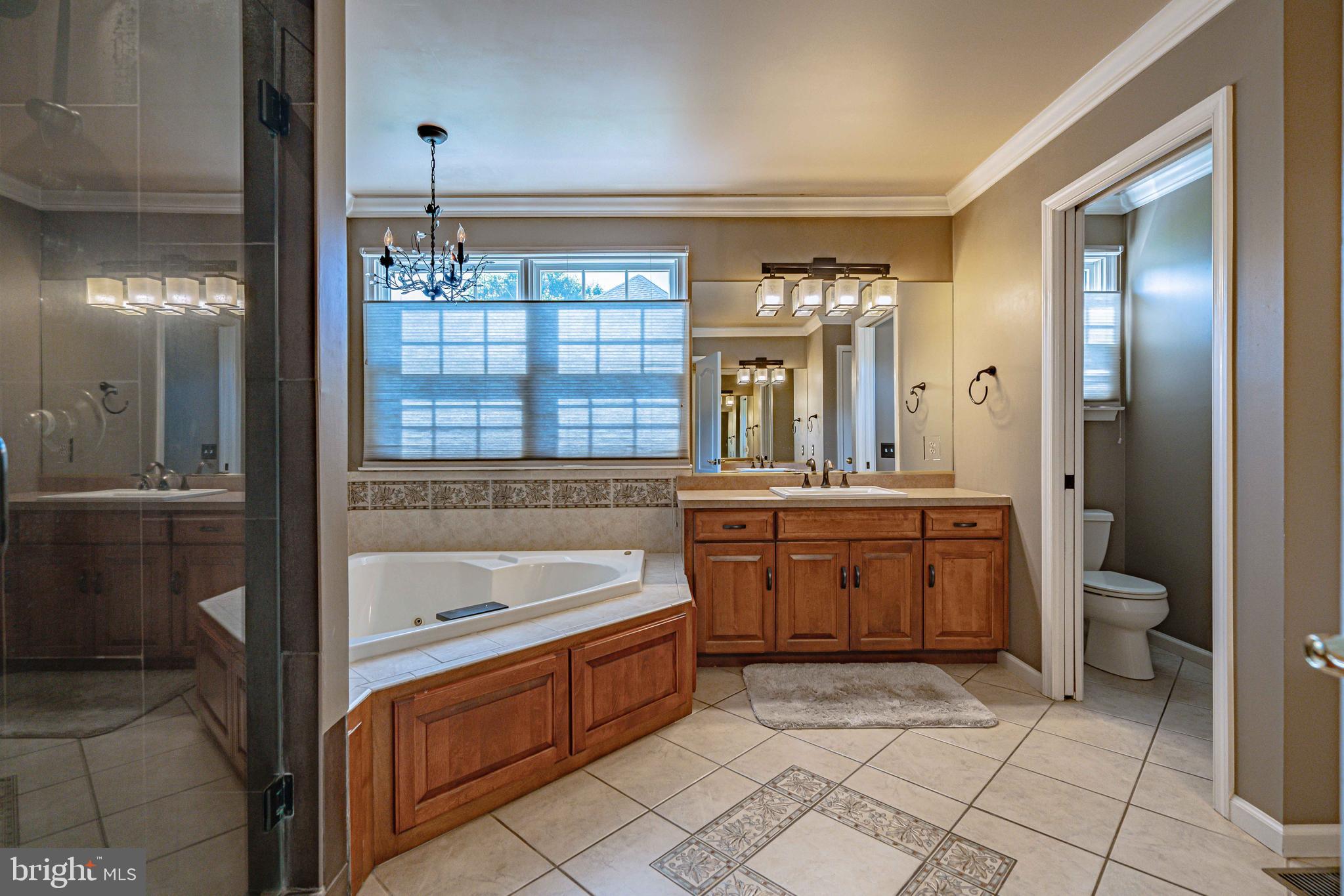 SAUCON CREEK ESTATES - Residential