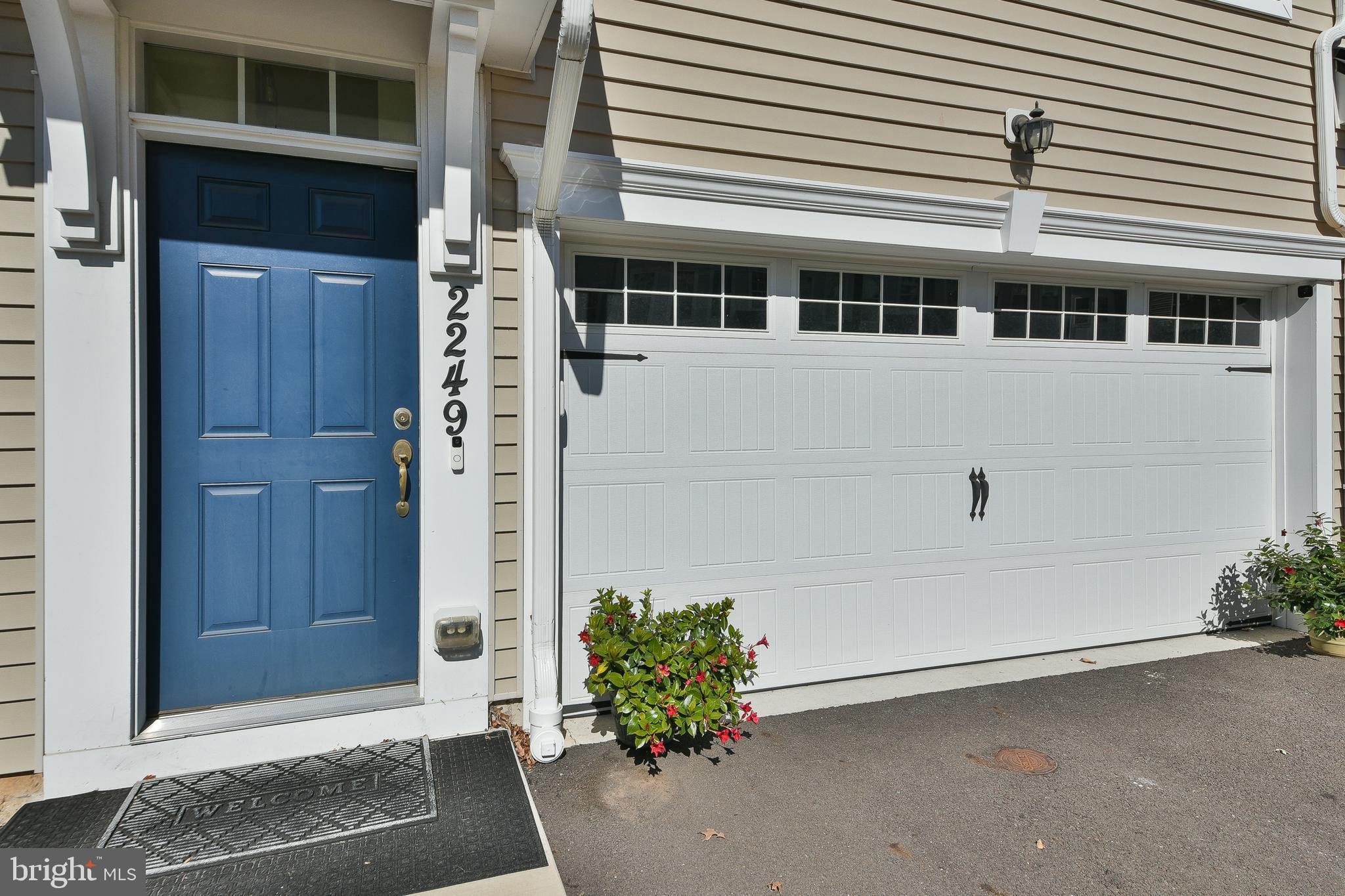 HIGH GROVE - Residential