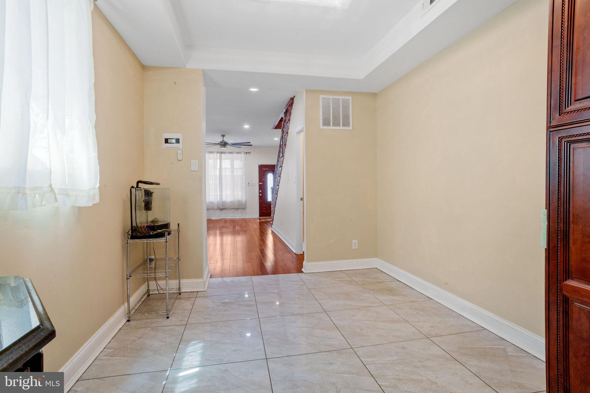 LOWER MOYAMENSING - Residential