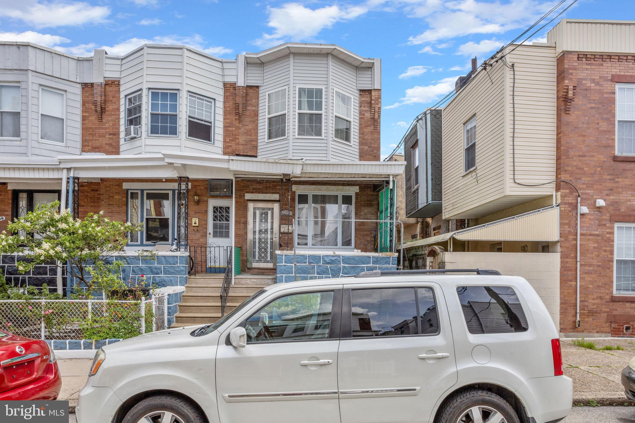 LOWER MOYAMENSING - Residential