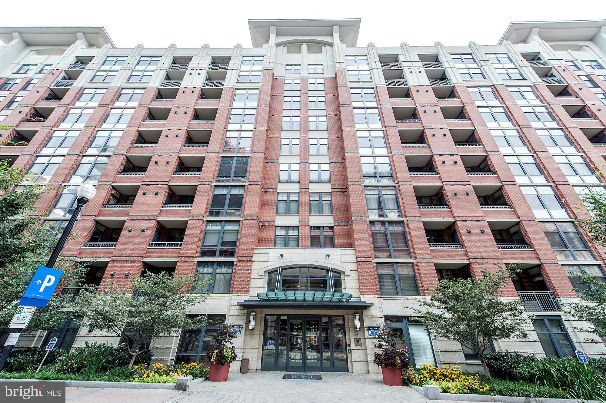 CLARENDON - Residential