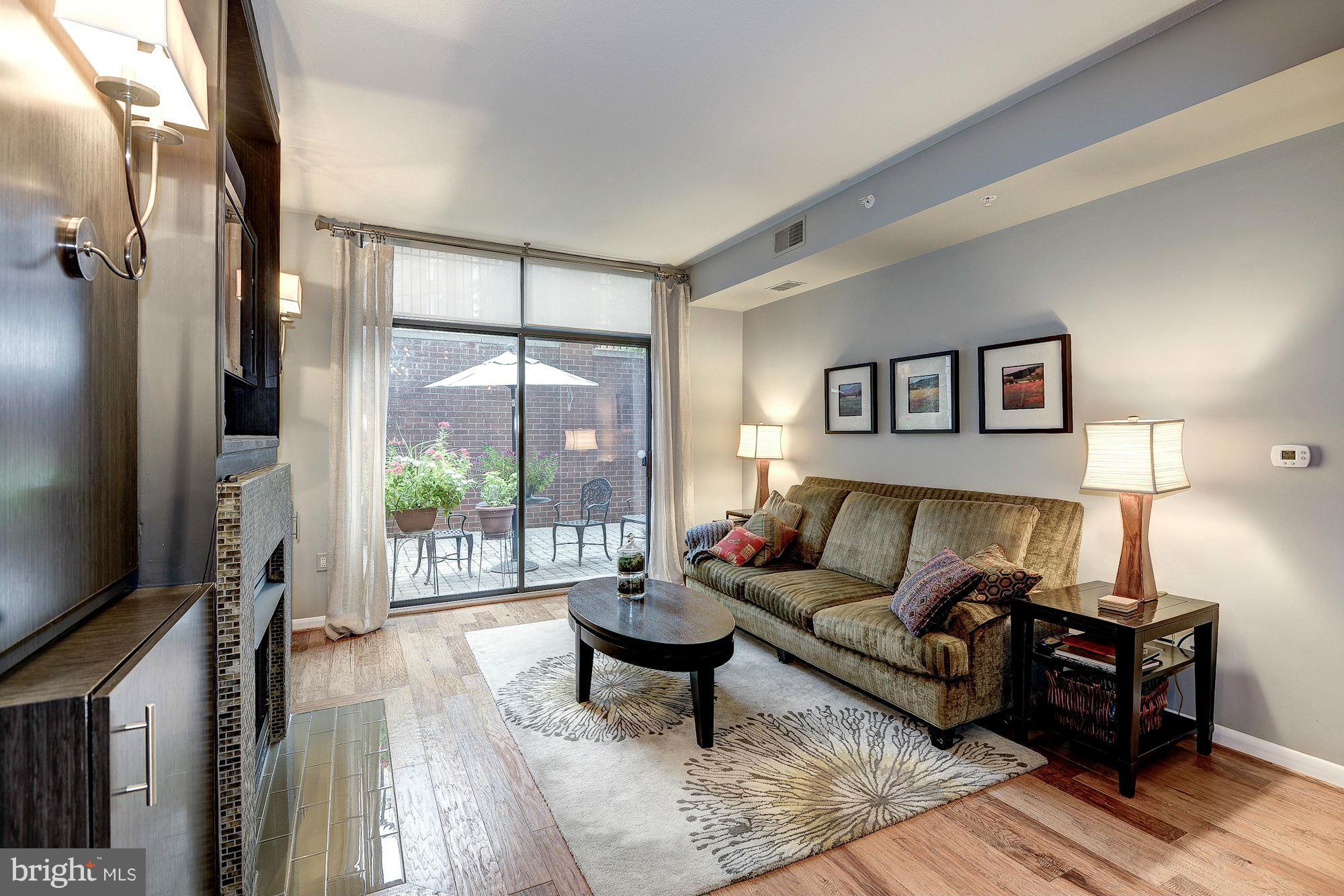 CLARENDON - Residential