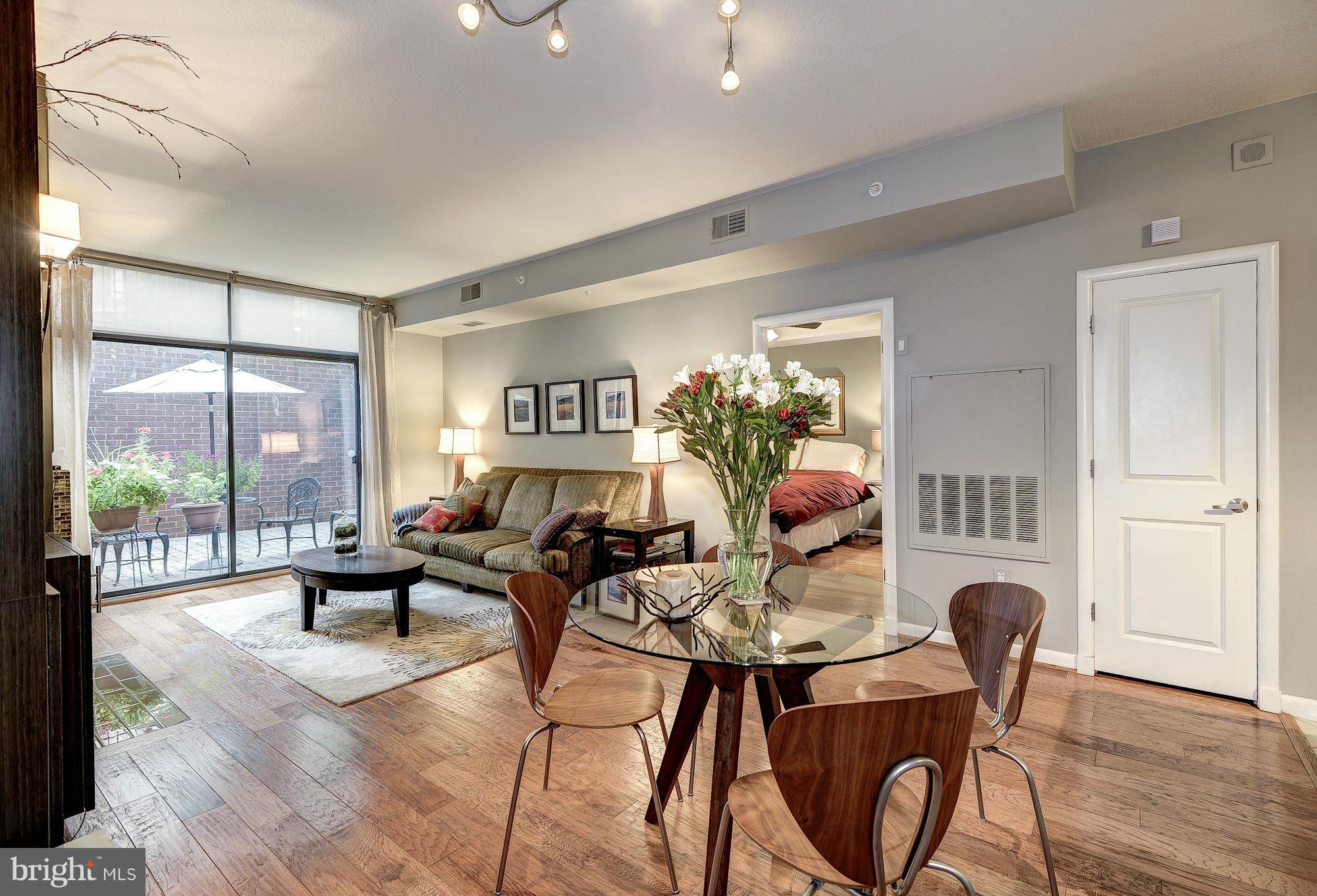 CLARENDON - Residential