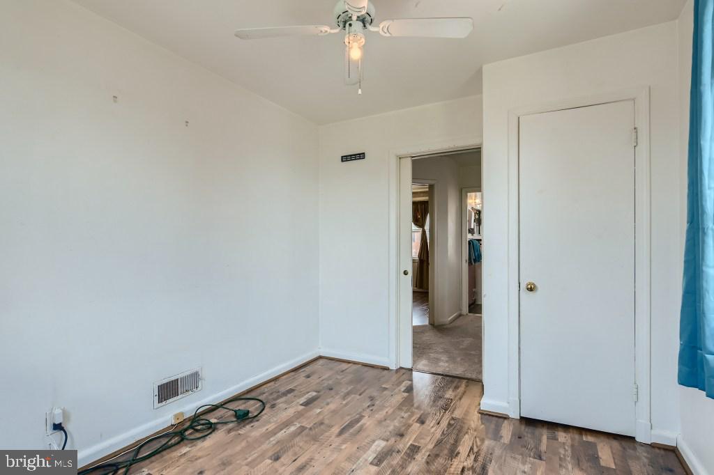 PARKVILLE - Residential