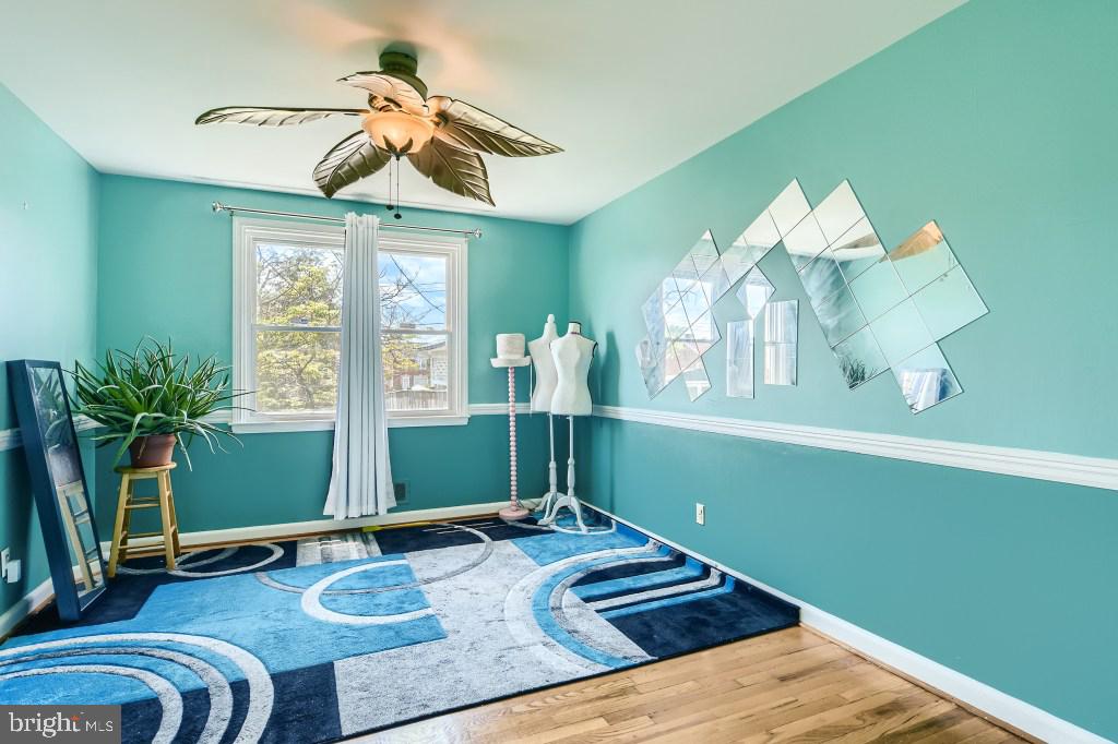 PARKVILLE - Residential