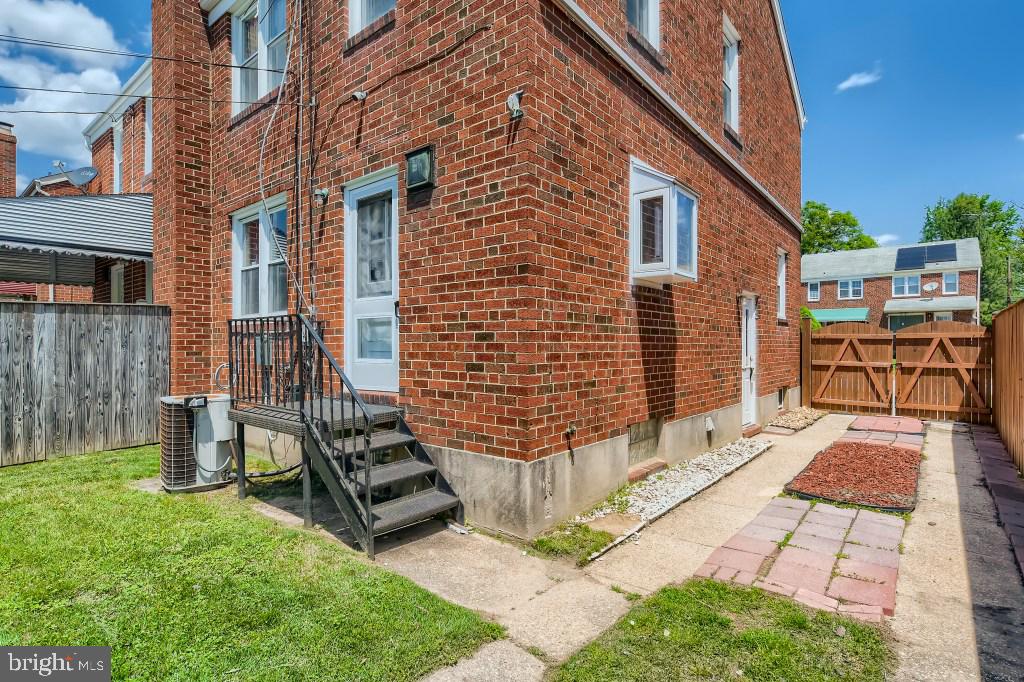 PARKVILLE - Residential