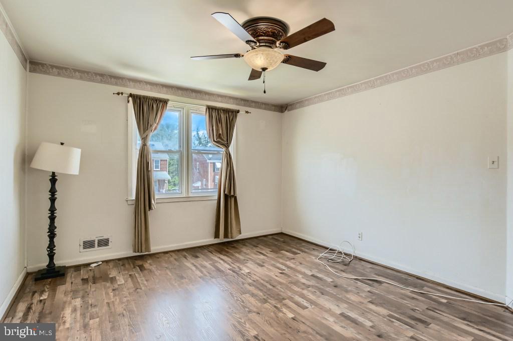 PARKVILLE - Residential