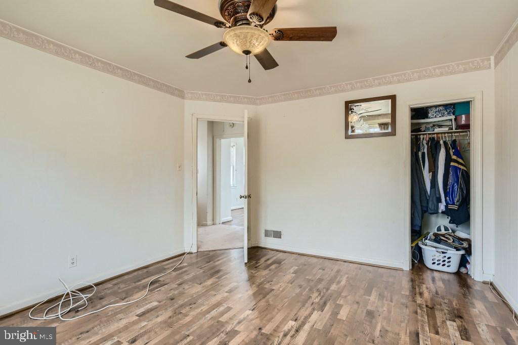 PARKVILLE - Residential