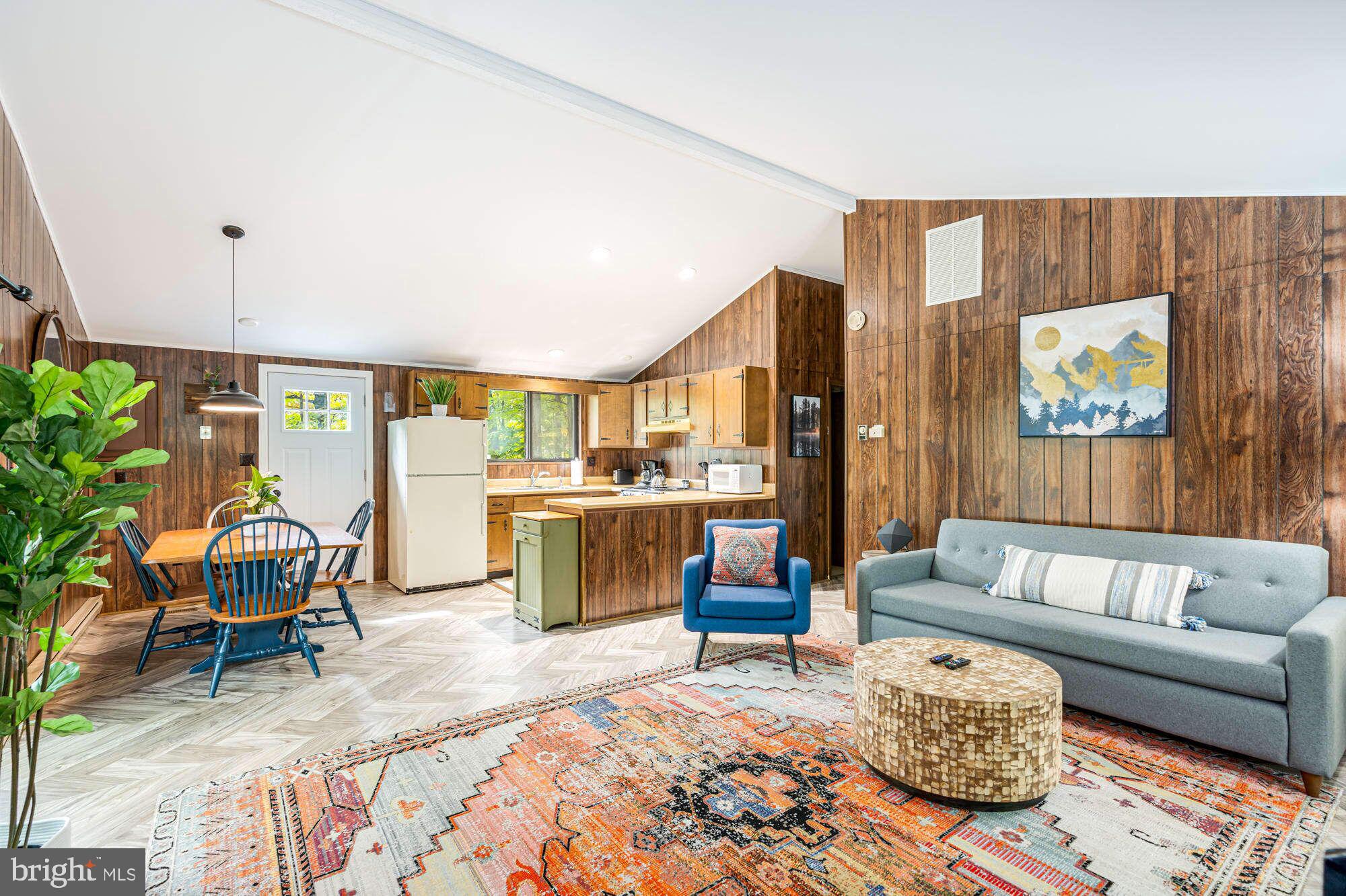 SLEEPY HOLLOW - Residential