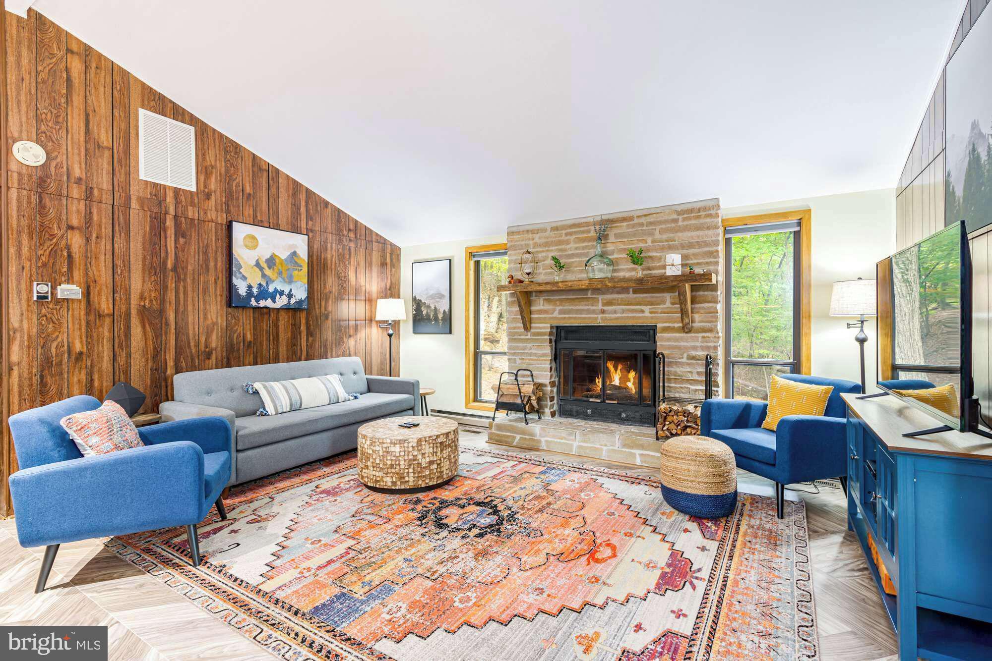 SLEEPY HOLLOW - Residential